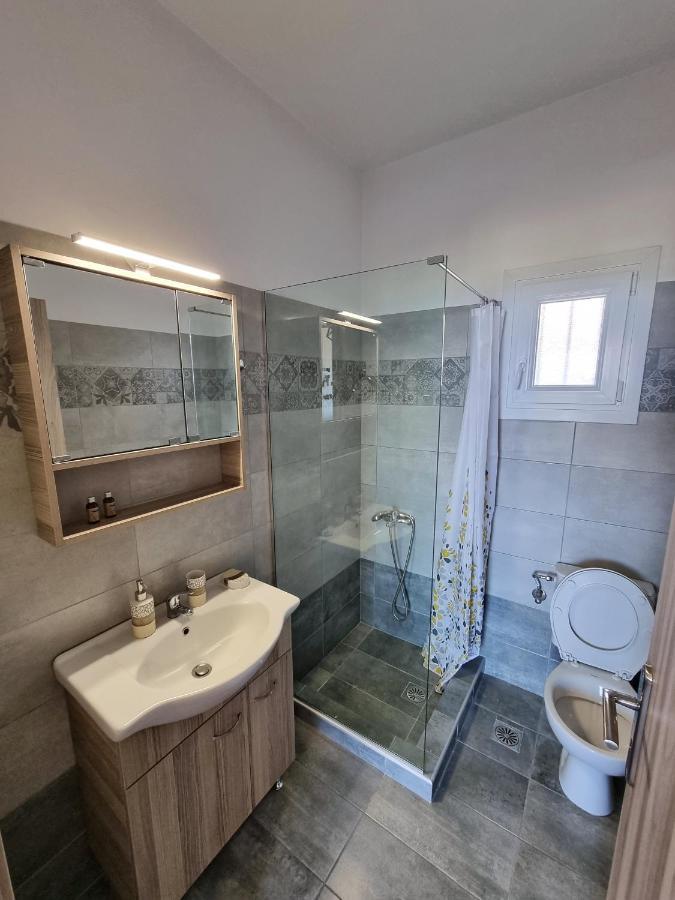 Labros Sea View Apartment Frinion Ngoại thất bức ảnh